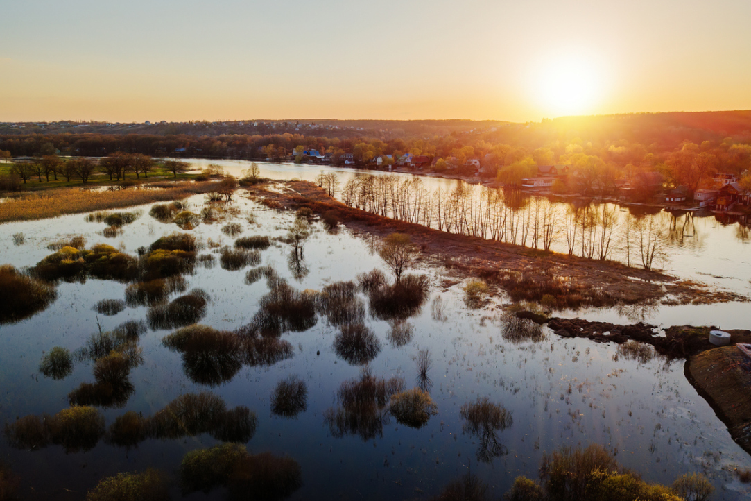 Illustration for news: Scientists Rank Russian Regions by Climate Risk Levels